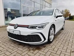 Weiß Gebraucht 2024 VW Golf VIII GTI Limousine | 29.190 € (Superpreis)