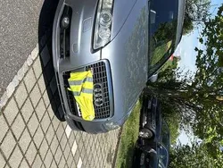 Grau Gebraucht 2006 Audi A6 Kombi | 4.300 € (Guter Preis)