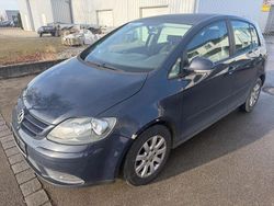 Blau Gebraucht 2005 VW Golf Comfortline Limousine | 1.790 € (Guter Preis)