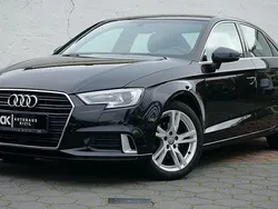 Mythosschwarz metallic Gebraucht 2019 Audi A3 Sport Limousine | 18.900 € (Guter Preis)