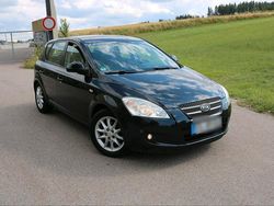 Schwarz Gebraucht 2008 Kia Ceed Kleinwagen | 3.500 €