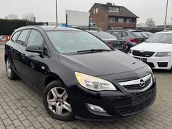 Schwarz Gebraucht 2010 Opel Astra Edition Kombi | 1.400 € (Superpreis)