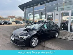 Schwarz Gebraucht 2021 VW Golf VIII Life Kombi | 20.580 € (Fairer Preis)