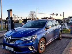 Blau Gebraucht 2017 Renault Mégane GrandTour GT-Line Kombi | 13.000 € (Etwas zu teuer)