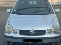 Silber Gebraucht 2004 VW Polo Kleinwagen | 1.100 € (Guter Preis)
