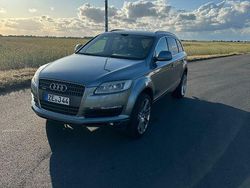 Grau Gebraucht 2006 Audi Q7 SUV | 8.000 € (Fairer Preis)