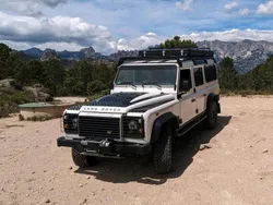 Weiß Gebraucht 2009 Land Rover Defender SUV | 59.500 €