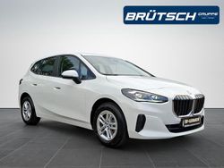 Alpinweiss iii Gebraucht 2024 BMW 218 Active Tourer Luxury Line Van / Kleinbus | 29.480 € (Guter Preis)