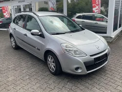 Gebraucht 2012 Renault Clio GrandTour Expression Kombi | 1.890 €