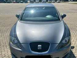 Grau Gebraucht 2012 Seat Leon Style Limousine | 6.800 € (Guter Preis)