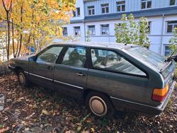 Blau Gebraucht 1987 Audi 100 Kombi | 4.444 €
