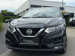 Schwarz Gebraucht 2021 Nissan Qashqai N-Way SUV | 18.999 €