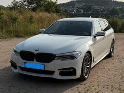 Weiß Gebraucht 2017 BMW 530 M Sport Kombi | 30.499 € (Teuer)