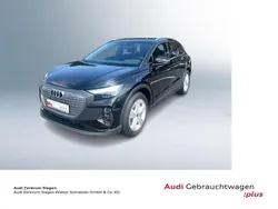 Mythosschwarz metallic Gebraucht 2021 Audi Q4 e-tron Basis SUV | 27.910 € (Guter Preis)