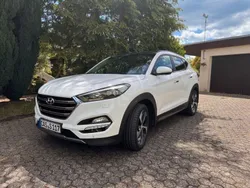 Weiß Gebraucht 2016 Hyundai Tucson Premium SUV | 13.400 € (Guter Preis)