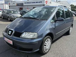 Grün Gebraucht 2005 Seat Alhambra Reference Van / Kleinbus | 3.499 € (Teuer)