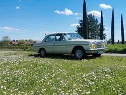 Weiß Gebraucht 1969 Mercedes W115 Limousine | 13.000 €