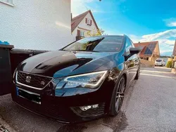Schwarz Gebraucht 2016 Seat Leon ST FR Kombi | 15.999 € (Fairer Preis)