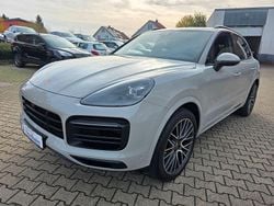 Weiß Gebraucht 2022 Porsche Cayenne SUV | 79.990 € (Fairer Preis)