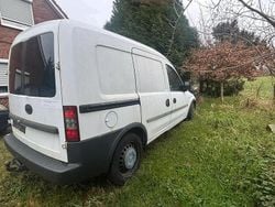 Weiß Gebraucht 2002 Opel Combo Limousine | 450 € (Fairer Preis)