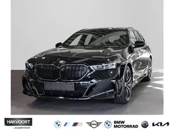 Black sapphire Neu 2025 BMW 540 Comfort Edition Kombi | 84.560 € (Etwas zu teuer)