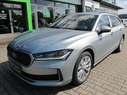 Silber Neu 2024 Skoda Superb Selection Kombi | 39.999 € (Teuer)