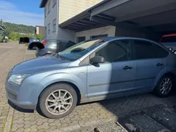 Blau Gebraucht 2006 Ford Focus Limousine | 680 € (Fairer Preis)