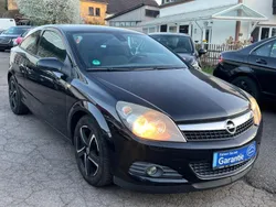 Schwarz Gebraucht 2008 Opel Astra GTC Edition Coupé | 2.750 € (Etwas zu teuer)