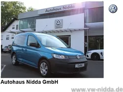Blau Gebraucht 2022 VW Caddy Basis Van / Kleinbus | 19.991 € (Guter Preis)