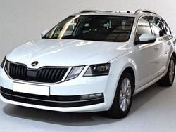 Weiß Gebraucht 2018 Skoda Octavia Style Kombi | 14.850 € (Fairer Preis)