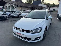Weiß Gebraucht 2015 VW Golf VII Highline Kombi | 11.890 € (Fairer Preis)