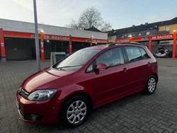 Rot Gebraucht 2009 VW Golf Plus Cross Van / Kleinbus | 3.300 € (Superpreis)
