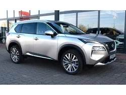 Silber Gebraucht 2025 Nissan X-Trail Tekna SUV | 41.890 €