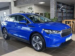 Blau Gebraucht 2023 Skoda Enyaq iV Loft SUV | 29.500 €