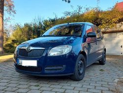 Blau Gebraucht 2009 Skoda Roomster Van / Kleinbus | 4.500 € (Teuer)