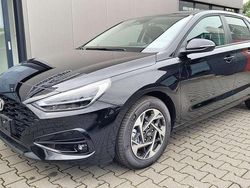 Schwarz Neu 2025 Hyundai i30 Limousine | 24.085 € (Guter Preis)