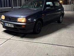 Violet Gebraucht 1995 VW Golf Coupé | 1.150 €