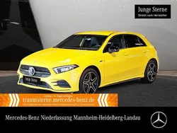 Sonnengelb Gebraucht 2021 Mercedes A250 AMG Limousine | 26.890 € (Guter Preis)