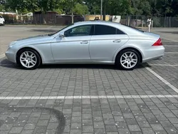 Silber Gebraucht 2004 Mercedes CLS350 Limousine | 6.000 €