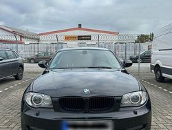 Schwarz Gebraucht 2010 BMW 118 Coupé Coupé | 6.990 € (Fairer Preis)