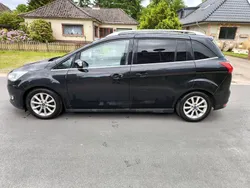 Schwarz Gebraucht 2015 Ford Grand C-Max Business Edition Van / Kleinbus | 11.499 € (Etwas zu teuer)