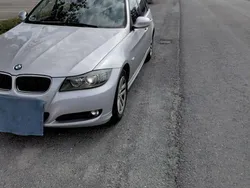 Grau Gebraucht 2010 BMW 320 Kombi | 9.800 €