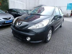 Schwarz Gebraucht 2009 Peugeot 207 Urban Move Limousine | 2.990 € (Fairer Preis)