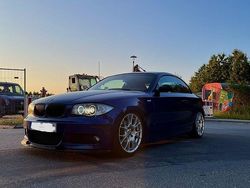 Blau Gebraucht 2007 BMW 123 Coupé Coupé | 7.900 €