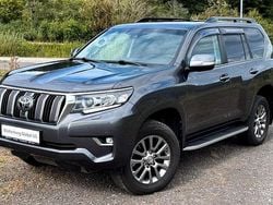 Grau Gebraucht 2020 Toyota Land Cruiser Executive SUV | 45.900 € (Etwas zu teuer)