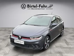 Grau Gebraucht 2024 VW Polo IQ Drive Limousine | 27.490 € (Fairer Preis)