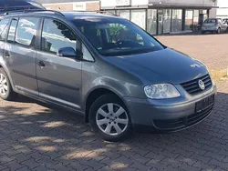 Grau Gebraucht 2004 VW Touran Van / Kleinbus | 1.400 € (Guter Preis)