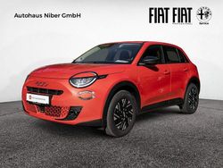 Rot Gebraucht 2025 Fiat 600 SUV | 24.199 € (Fairer Preis)
