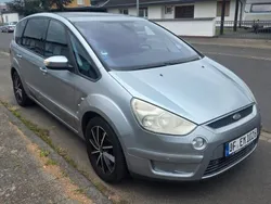 Grau Gebraucht 2008 Ford S-MAX S Van / Kleinbus | 2.999 € (Fairer Preis)