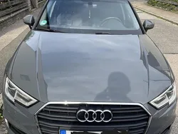 Grau Gebraucht 2018 Audi A3 Limousine | 15.900 € (Fairer Preis)